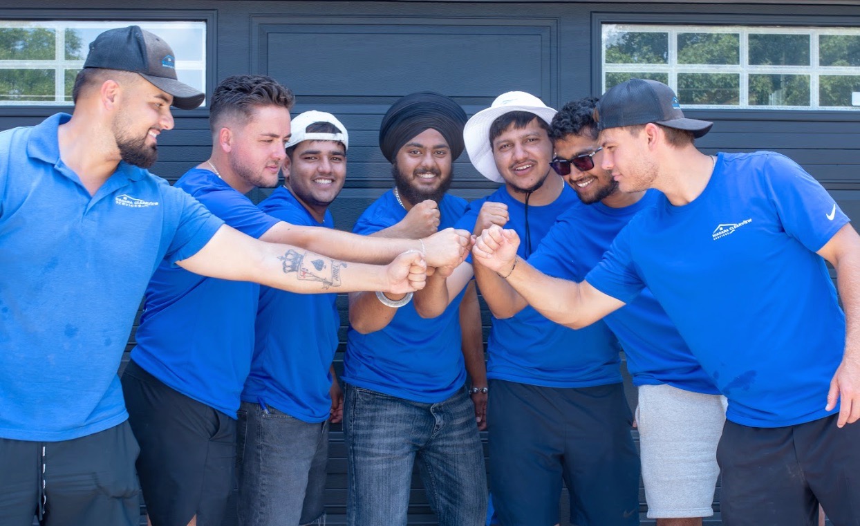 The full ClearView team